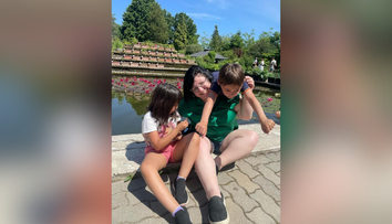 Adoptívna mama dvoch rómskych detí: Žiadny človek sa nerodí ako zlodej, podvodník, alkoholik či gambler (príbeh)