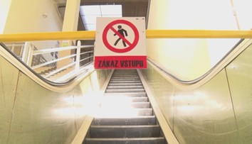 Nefunkčná opacha v Tatranskej Štrbe: Eskalátor fugoval iba chvíľu, odvtedy 50 rokov stojí