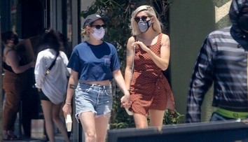 Hviezda Twilightu sa prezradila: Herečka je po dvoch rokoch zasnúbená s priateľkou