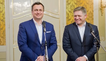 Prieskum Polis: Súčasná koalícia by vládu už nezložila