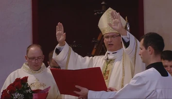Spiš má nového biskupa. Veľkú slávnosť si nenechali ujsť tisícky ľudí