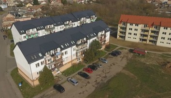 V sedemtisícovom pohraničnom mestečku postavili nájomné byty. Šahy by to malo omladiť