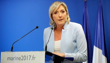 Le Penová zaželala Putinovi úspech v prezidentských voľbách