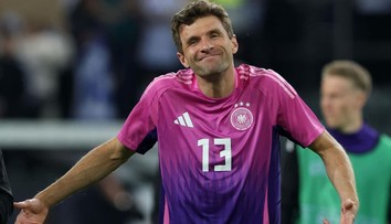 Legenda Bayernu má ďalší cenný kov. Thomas Müller získal olympijské zlato, a to hry sleduje z Mníchova