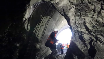 Stavbári po ôsmich rokoch prerazili tunel Čebrať. Tu je dátum, kedy ním prejdú prvé autá