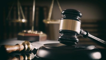 Muž si odpykal viac ako sedem rokov za znásilnenie, ktorého sa nedopustil. Nové DNA dôkazy dokázali jeho nevinu