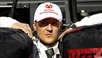 Michael Schumacher sa mal prvýkrát po nehode objaviť na verejnosti. Údajne šlo o svadbu jeho dcéry