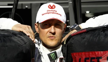 Michael Schumacher sa mal prvýkrát po nehode objaviť na verejnosti. Údajne šlo o svadbu jeho dcéry