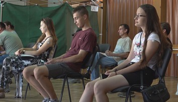 V Bošáci sa kultúrny dom opäť zmenil na očkovacie centrum. Obavy o záujem boli zbytočné