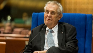 Zeman udelí Gottovi na budúci rok vzácne vyznamenanie