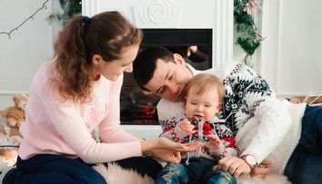 Takmer 77 % ľudí je s rokom 2017 spokojných: Splnil ich očakávania