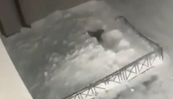 VIDEO: Dievča (6) sa druhýkrát narodilo. Po páde zo štvrtého poschodia prešlo po vlastných