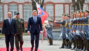 Gajdoš by podľa premiéra mohol dočasne "veliť" rezortu školstva
