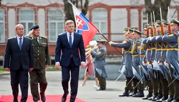 Gajdoš by podľa premiéra mohol dočasne "veliť" rezortu školstva