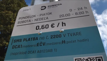 Platené parkovanie aj v menších mestách. Obyvatelia Dubnice nad Váhom sú proti, mesto to vraj nedomyslelo