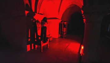 Umelci, ktorí pomáhali pri filme Gladiátor a divadelné efekty. Bojnice sa pripravujú na Strašidelný zámok