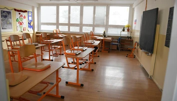 Začínajú sa vianočné prázdniny, deti sa do škôl vrátia v januári