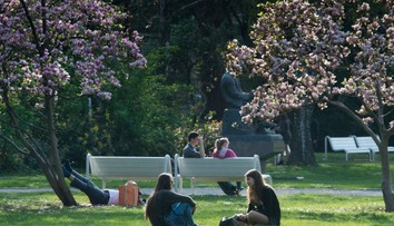 Prichádza letný čas: Noc zo soboty na nedeľu bude kratšia, hodinky si presunieme dopredu