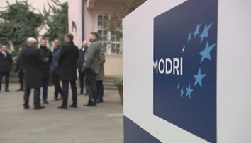 Z letargie ožíva aj svet marketingu. Dzurindovi Modrí si zvolili netradičnú skratku
