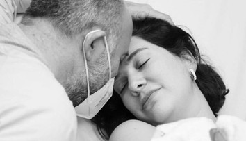 Šeherezáda prvýkrát s novonarodenou dcérkou: Nádherný záber plný lásky