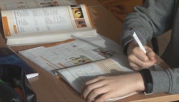 Poľskí žiaci už viac nebudú dostávať domáce úlohy. Učitelia na to majú rôzne názory