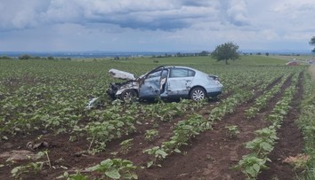 Ďalšia tragická nehoda v okrese Skalica. Vodič vyletel autom z cesty, zraneniam na mieste podľahol