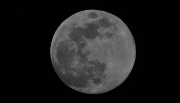 Na oblohe sa zjavil posledný supermesiac tohto roka