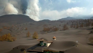 FOTO: La Palma sa premenila na ostrov popola. Dosahuje výšku troch metrov