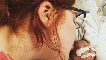 Po narodení vážil pol kila, lekári mu dávali malú šancu na prežitie. Takto vyzerá dnes