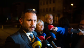 Vyhrážky zastrelením predsedovi Nitrianskeho kraja. Branislav Becík podal oznámenie, kraj plánuje rušiť verejné akcie