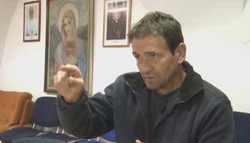 Kontroverzný farár Marián Kuffa má koronavírus. Pozitívni sú aj obyvatelia jeho zariadenia