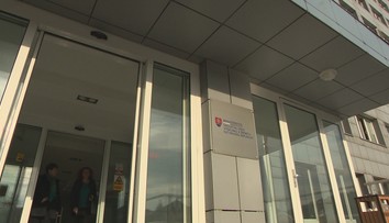 Tender na ministerstve školstva vraj mohol ovplyvniť milenecký vzťah