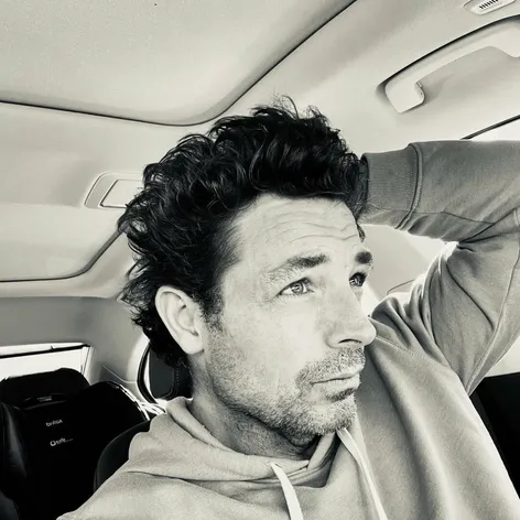 Herec Brennan Elliott.