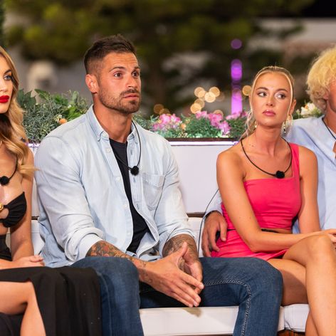 Venis musela vybrať jednu ženu, ktorá pôjde domov. Zvolila Petru.