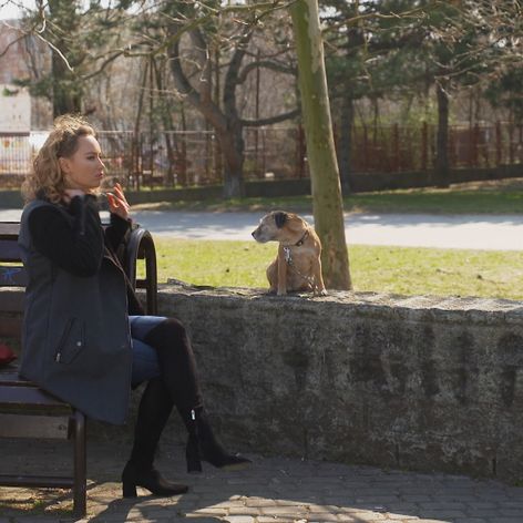 Petra s Havkou už čakajú, kto príde.