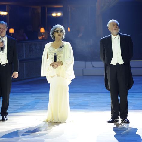 Moderátorka Plesu v opere Božidara Turzonovová. 