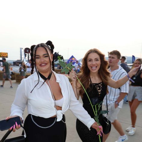 Na grape nechýbali ani baby z Ruže pre nevestu