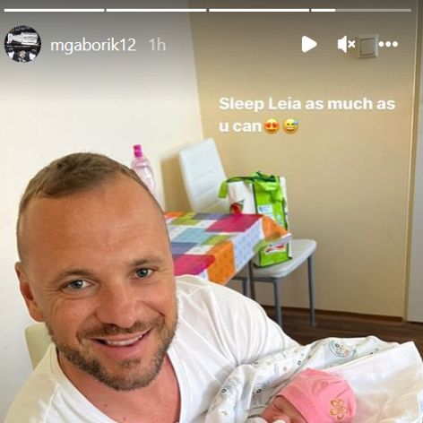 Marián navštívil baby v pôrodnici