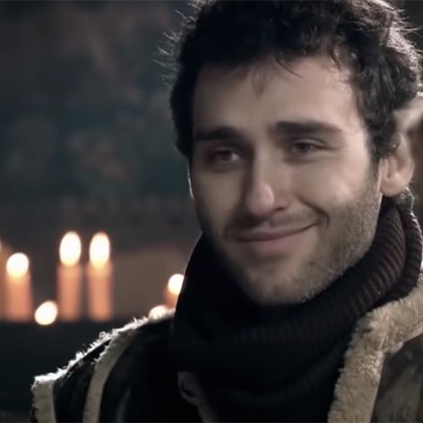 Seçkin Özdemir ako maliar Leo v seriáli Sultán