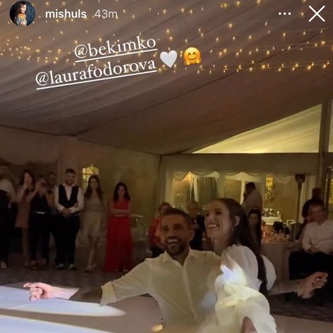 Šťastní mladomanželia