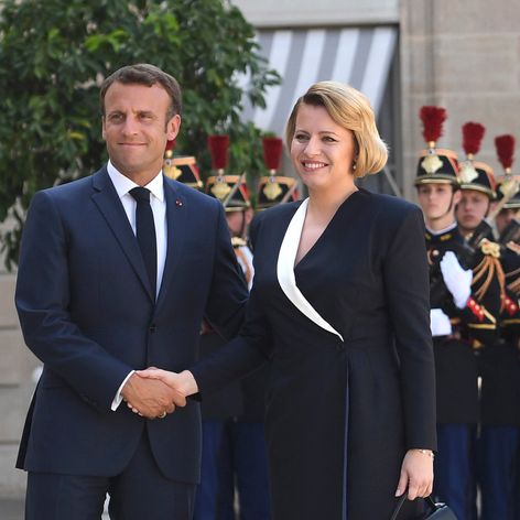 Matteo Trentin oslavuje triumf v 17. etape TdF 2019.