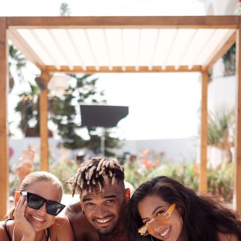 Tess, Nathan a Mishala