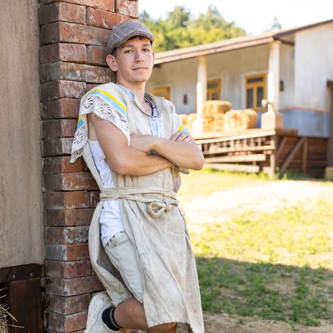 Zábery z 8. epizódy 16. série Farmy