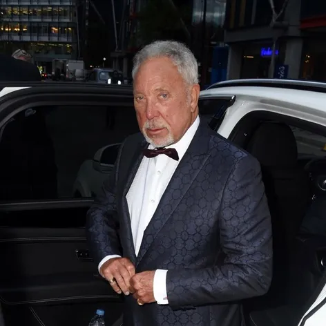 Tom Jones