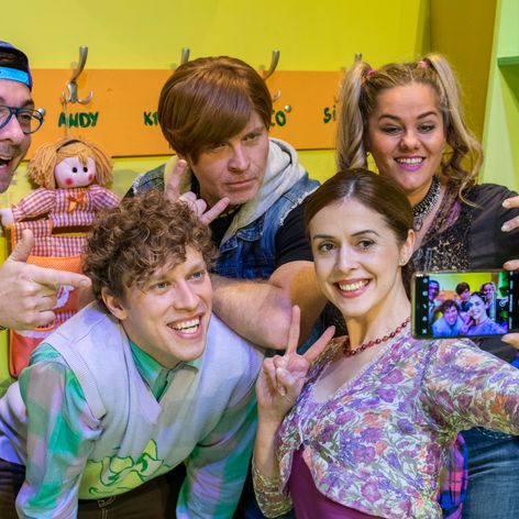 Dáš to! (V. Plevčík, J. Lieskovská, P. Plevčík, M. Ochránek, A. Somorovská)