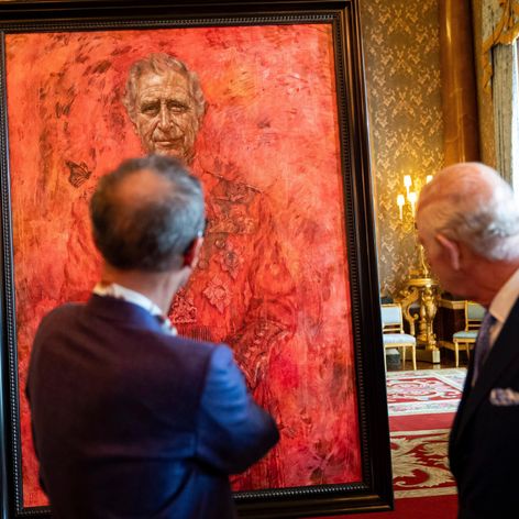 V Londýne predstavili prvý oficiálny portrét britského kráľa Karola III.