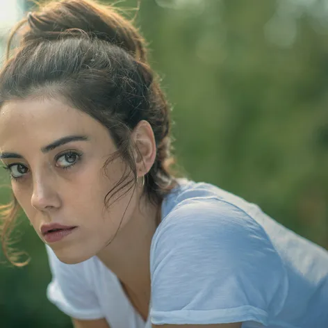 Cansu Dere