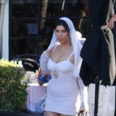 Kourtney Kardashian sa vydala