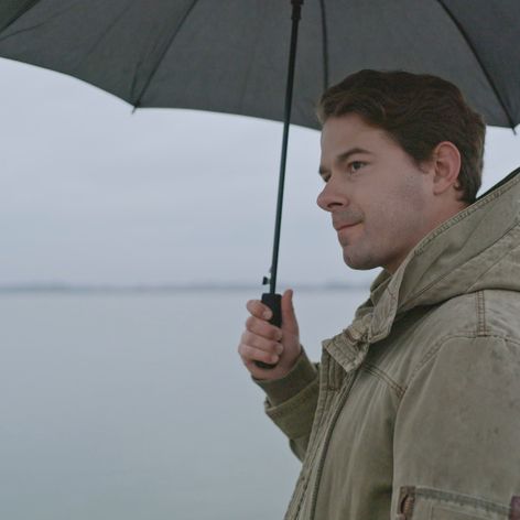 Roman si založil novú rodinu a Nikol nikdy nevyhľadal.