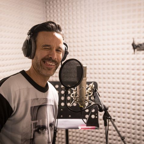 Moderátori a štáb Telerána pripravili vianočnú pesničku